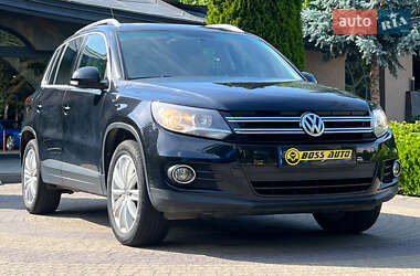 Внедорожник / Кроссовер Volkswagen Tiguan 2010 в Львове