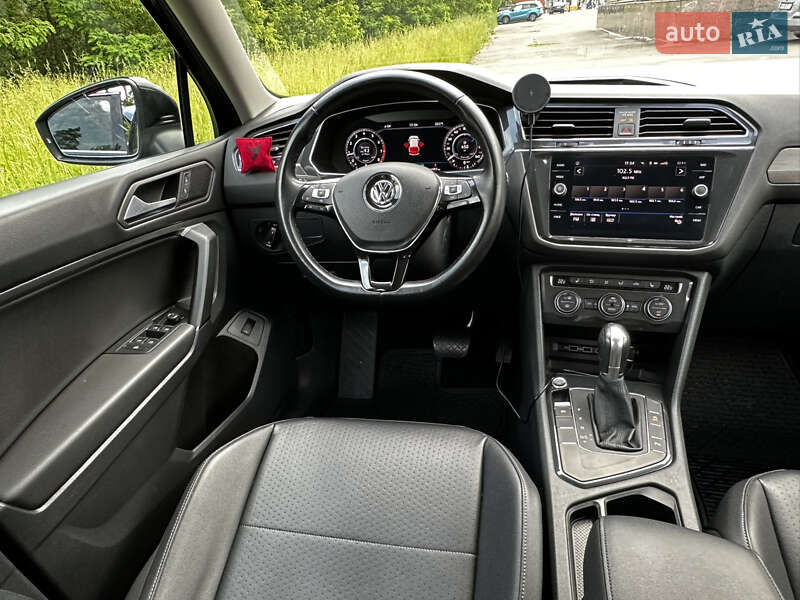 Внедорожник / Кроссовер Volkswagen Tiguan 2018 в Киеве