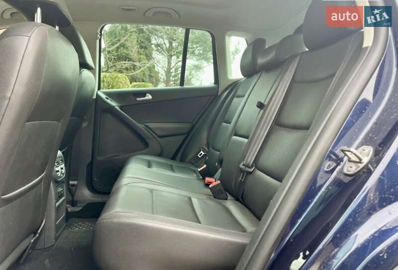 Внедорожник / Кроссовер Volkswagen Tiguan 2013 в Львове