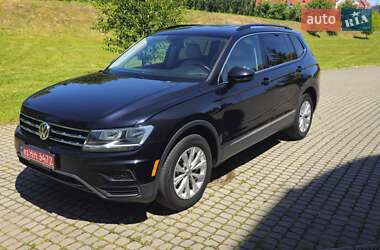 Внедорожник / Кроссовер Volkswagen Tiguan 2018 в Львове