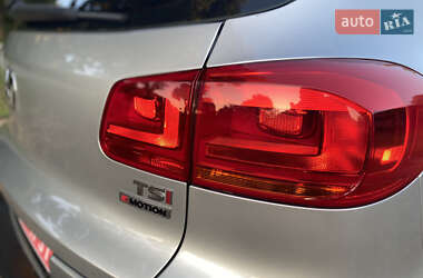Внедорожник / Кроссовер Volkswagen Tiguan 2017 в 