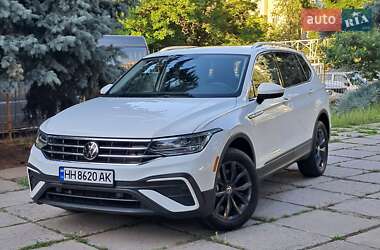 Позашляховик / Кросовер Volkswagen Tiguan 2022 в Одесі