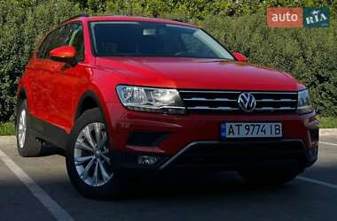 Позашляховик / Кросовер Volkswagen Tiguan 2017 в Львові