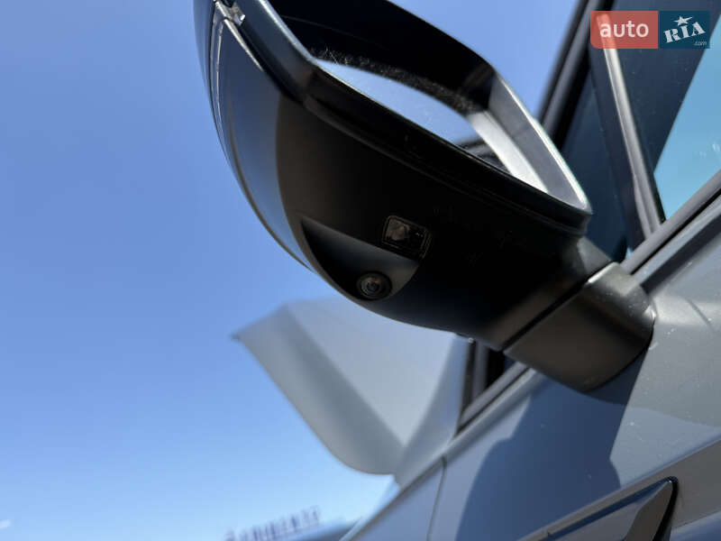 Позашляховик / Кросовер Volkswagen Tiguan 2021 в Дніпрі