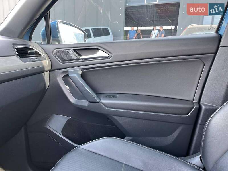 Позашляховик / Кросовер Volkswagen Tiguan 2018 в Львові