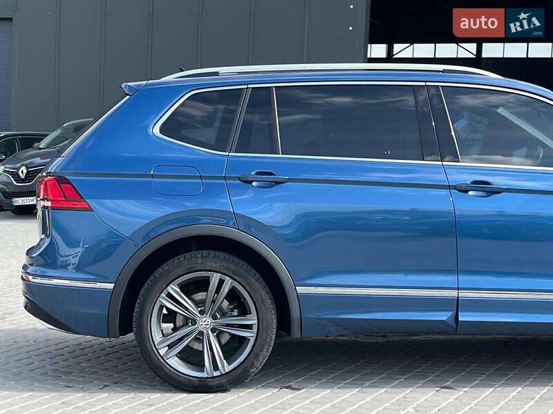 Позашляховик / Кросовер Volkswagen Tiguan 2018 в Львові