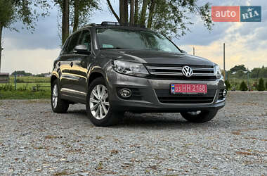 Внедорожник / Кроссовер Volkswagen Tiguan 2014 в Ровно