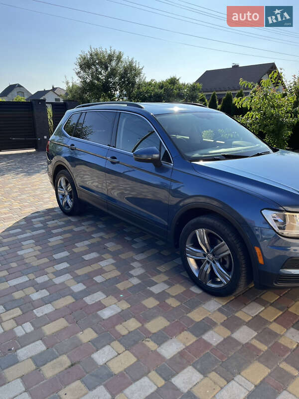Позашляховик / Кросовер Volkswagen Tiguan 2018 в Хусті