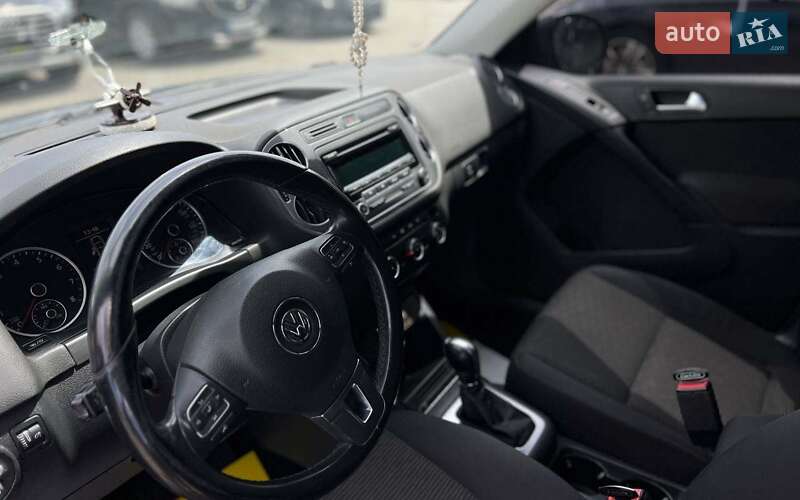Внедорожник / Кроссовер Volkswagen Tiguan 2014 в Ивано-Франковске
