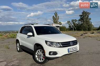 Позашляховик / Кросовер Volkswagen Tiguan 2015 в Корсунь-Шевченківському