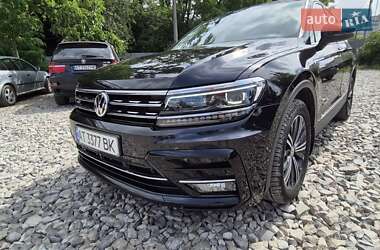Внедорожник / Кроссовер Volkswagen Tiguan 2017 в Ивано-Франковске