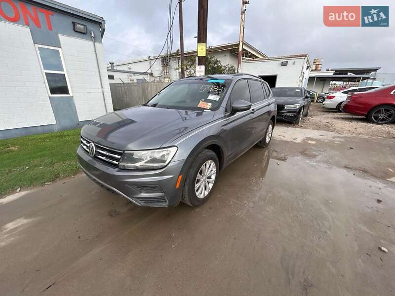 Внедорожник / Кроссовер Volkswagen Tiguan 2019 в Волочиске
