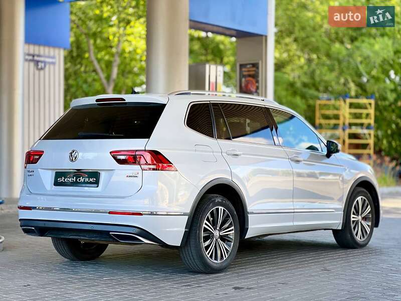 Внедорожник / Кроссовер Volkswagen Tiguan 2018 в Николаеве