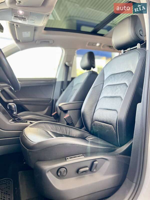 Внедорожник / Кроссовер Volkswagen Tiguan 2018 в Николаеве