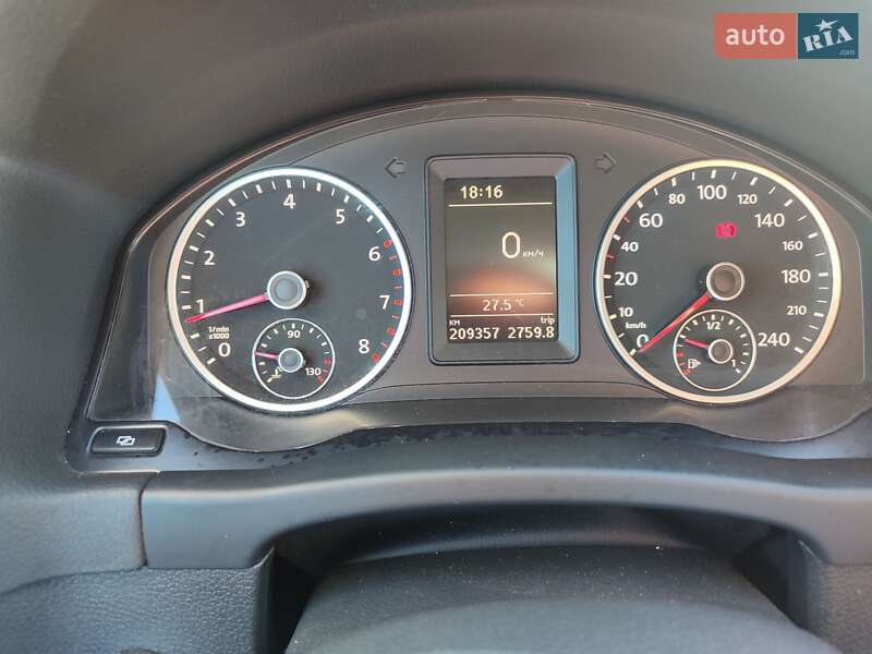 Внедорожник / Кроссовер Volkswagen Tiguan 2010 в Карловке фото 20 Внедорожник / Кроссовер Volkswagen Tiguan 2010 в Карловке