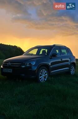 Внедорожник / Кроссовер Volkswagen Tiguan 2016 в Киеве