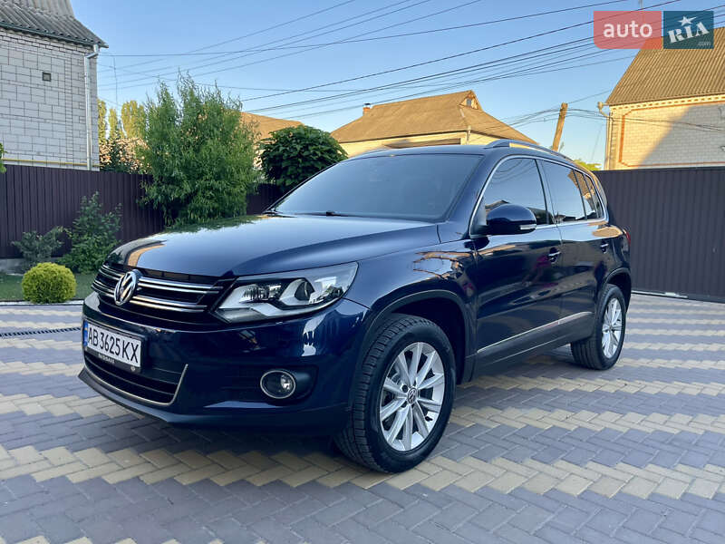 Позашляховик / Кросовер Volkswagen Tiguan 2015 в Тульчині