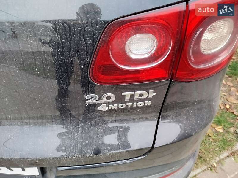 Внедорожник / Кроссовер Volkswagen Tiguan 2010 в Киеве