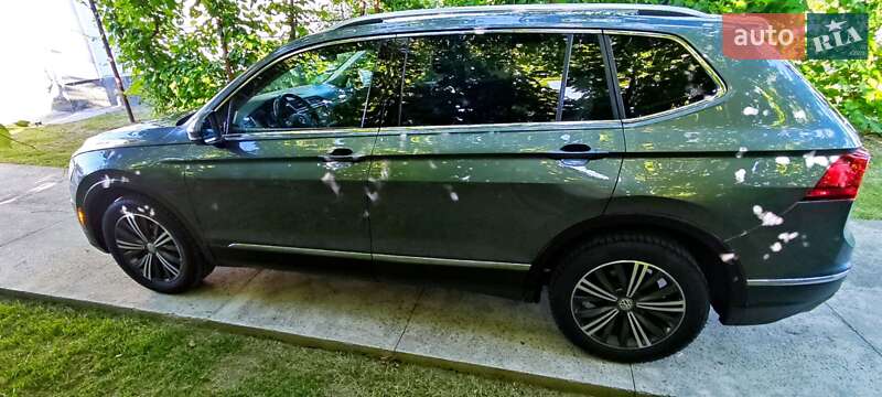 Внедорожник / Кроссовер Volkswagen Tiguan 2017 в Ровно фото 5 Внедорожник / Кроссовер Volkswagen Tiguan 2017 в Ровно