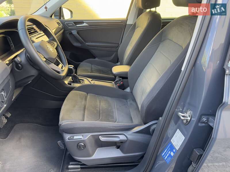 Позашляховик / Кросовер Volkswagen Tiguan 2021 в Києві