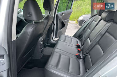 Внедорожник / Кроссовер Volkswagen Tiguan 2015 в 