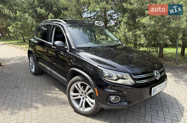 Внедорожник / Кроссовер Volkswagen Tiguan 2015 в Дрогобыче