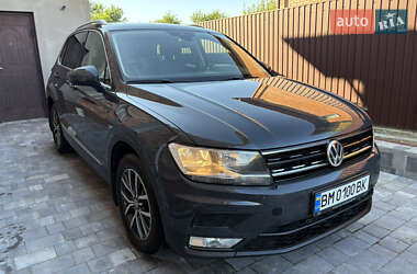 Позашляховик / Кросовер Volkswagen Tiguan 2017 в Сумах