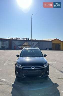 Внедорожник / Кроссовер Volkswagen Tiguan 2012 в Житомире