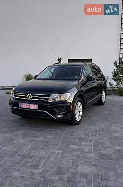 Позашляховик / Кросовер Volkswagen Tiguan 2018 в Луцьку