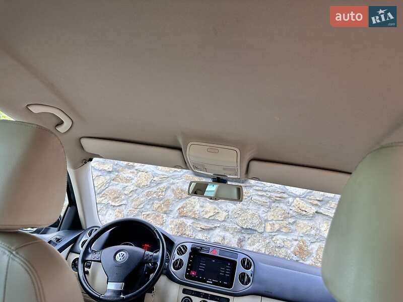 Внедорожник / Кроссовер Volkswagen Tiguan 2008 в Ровно