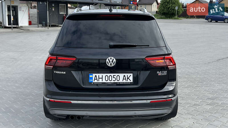 Внедорожник / Кроссовер Volkswagen Tiguan 2017 в Виннице