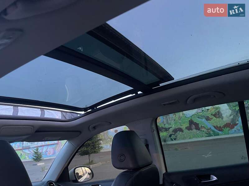 Внедорожник / Кроссовер Volkswagen Tiguan 2012 в Одессе