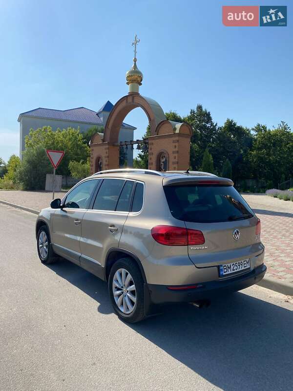 Внедорожник / Кроссовер Volkswagen Tiguan 2012 в Шостке фото 7 Внедорожник / Кроссовер Volkswagen Tiguan 2012 в Шостке
