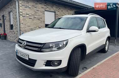 Внедорожник / Кроссовер Volkswagen Tiguan 2012 в Каменец-Подольском
