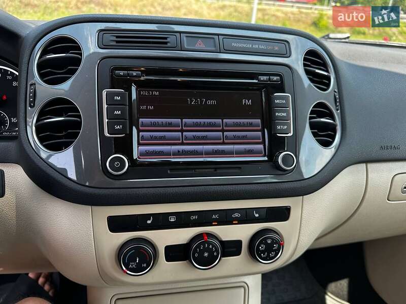 Внедорожник / Кроссовер Volkswagen Tiguan 2013 в Полтаве