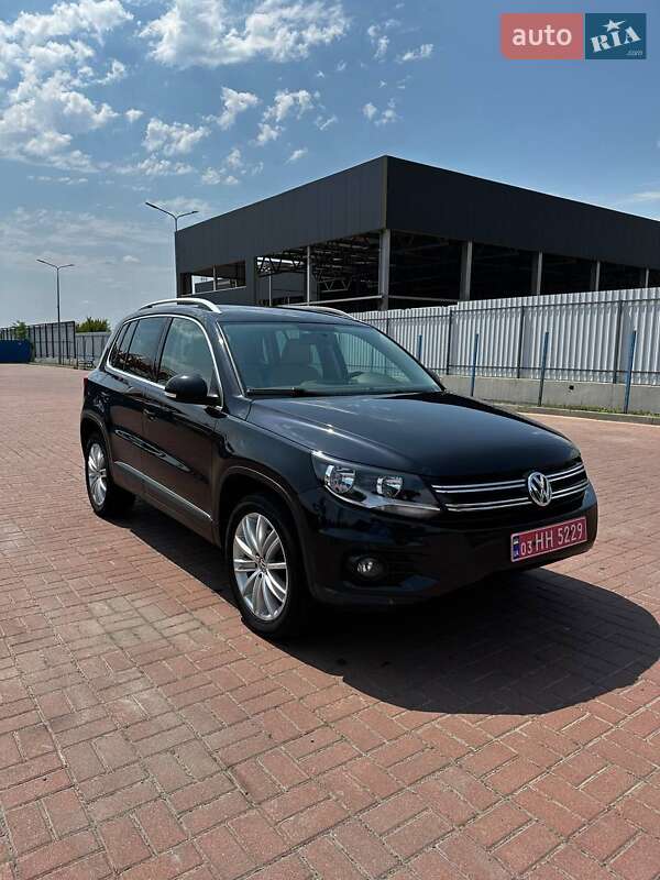 Внедорожник / Кроссовер Volkswagen Tiguan 2013 в Полтаве