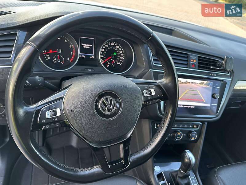 Внедорожник / Кроссовер Volkswagen Tiguan 2018 в Киеве