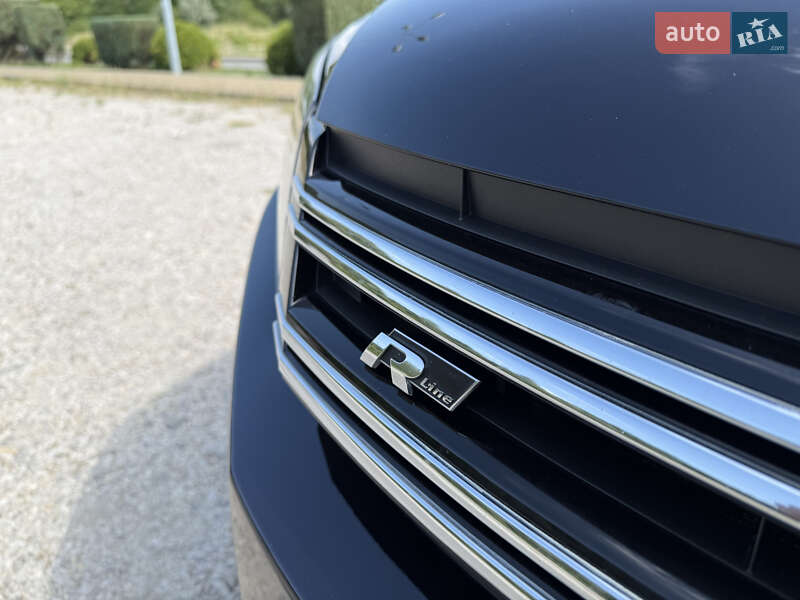 Внедорожник / Кроссовер Volkswagen Tiguan 2014 в Днепре