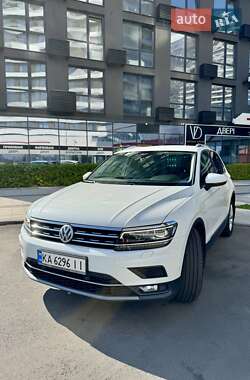 Позашляховик / Кросовер Volkswagen Tiguan 2018 в Києві