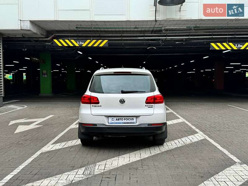 Внедорожник / Кроссовер Volkswagen Tiguan 2012 в Киеве