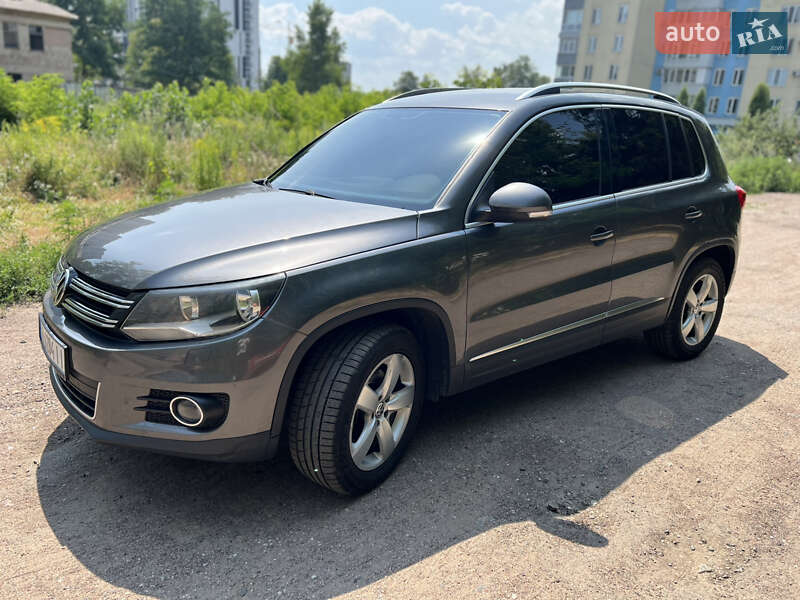 Внедорожник / Кроссовер Volkswagen Tiguan 2015 в Черкассах