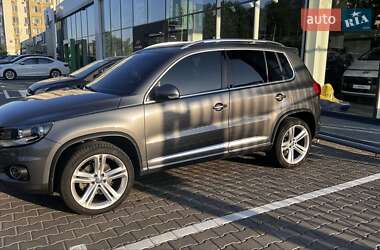 Внедорожник / Кроссовер Volkswagen Tiguan 2016 в Одессе