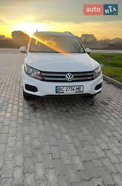 Внедорожник / Кроссовер Volkswagen Tiguan 2015 в Дрогобыче