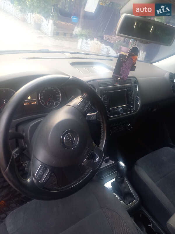 Позашляховик / Кросовер Volkswagen Tiguan 2011 в Дніпрі