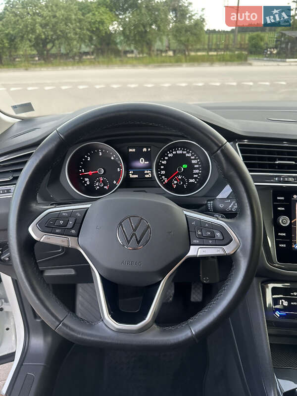 Позашляховик / Кросовер Volkswagen Tiguan 2021 в Бродах