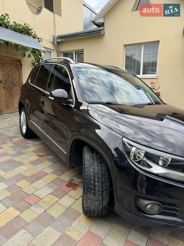 Внедорожник / Кроссовер Volkswagen Tiguan 2013 в Бережанах