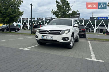 Внедорожник / Кроссовер Volkswagen Tiguan 2013 в Хмельницком
