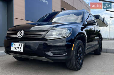 Позашляховик / Кросовер Volkswagen Tiguan 2015 в Дніпрі
