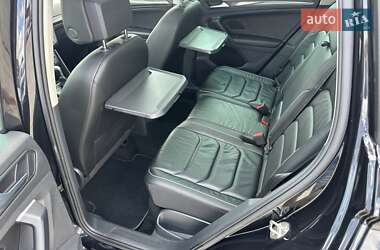 Внедорожник / Кроссовер Volkswagen Tiguan 2020 в 