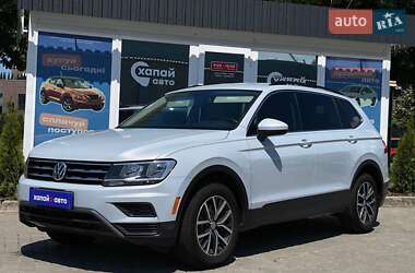 Внедорожник / Кроссовер Volkswagen Tiguan 2018 в Львове